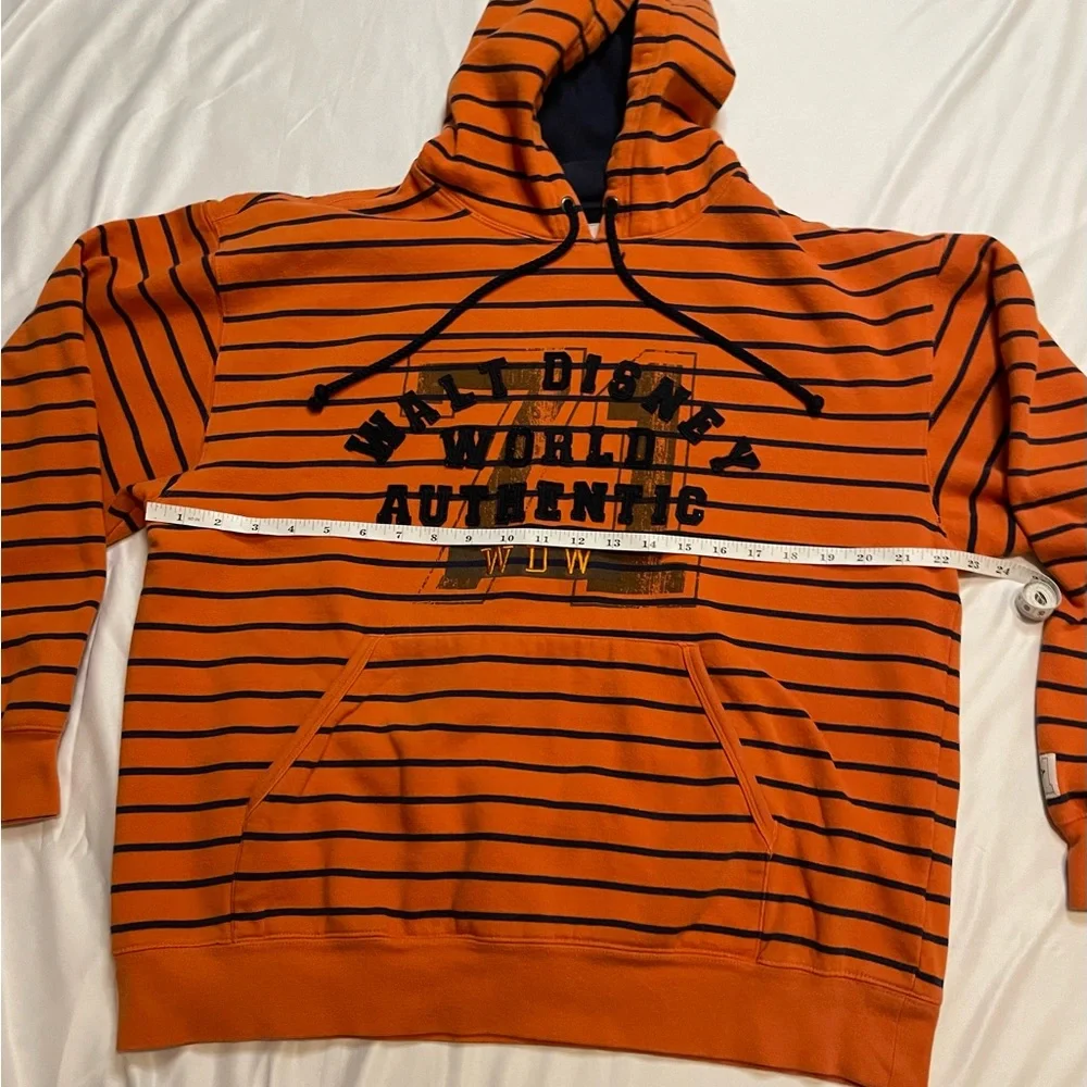 *SALE* Walt Disney World Adult hoodie size Medium - Picture 6 of 10